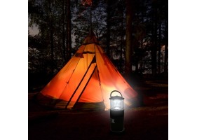 Gagnez en place et en autonomie en emportant cette lampe multifonction lorsque vous partez en camping !