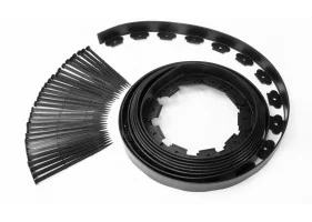 Bordurette plastique noire 10m avec piqu